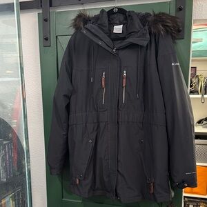 Columbia Women's Omni-Tech Black Puffer Jacket with Fur Trim and Hood